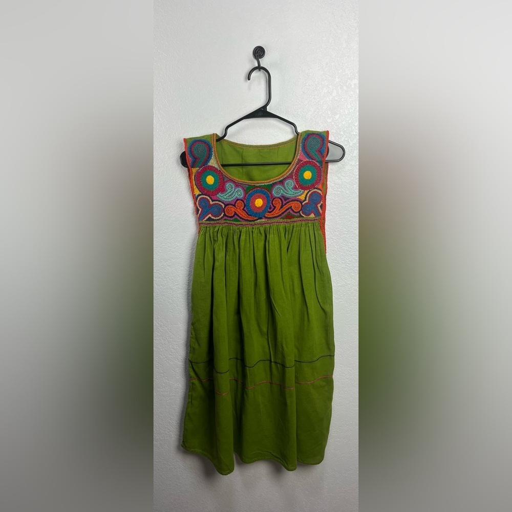 Embroidered Green Midi Dress with Multicolor Yoke